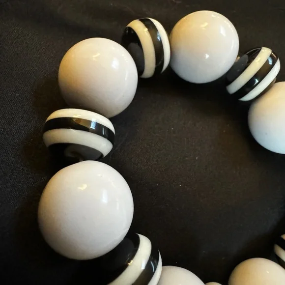 SET Necklace 22 in Bracelet 6.5 to 7in stretchy Chunky Fun Trendy In Tou… - Picture 5 of 11